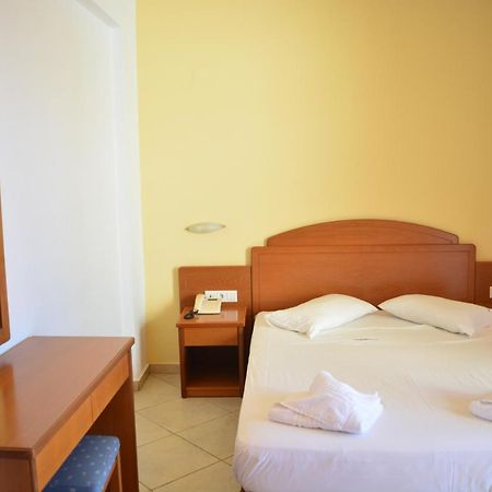 Krini Beach Hotel Sfáka Zewnętrze zdjęcie