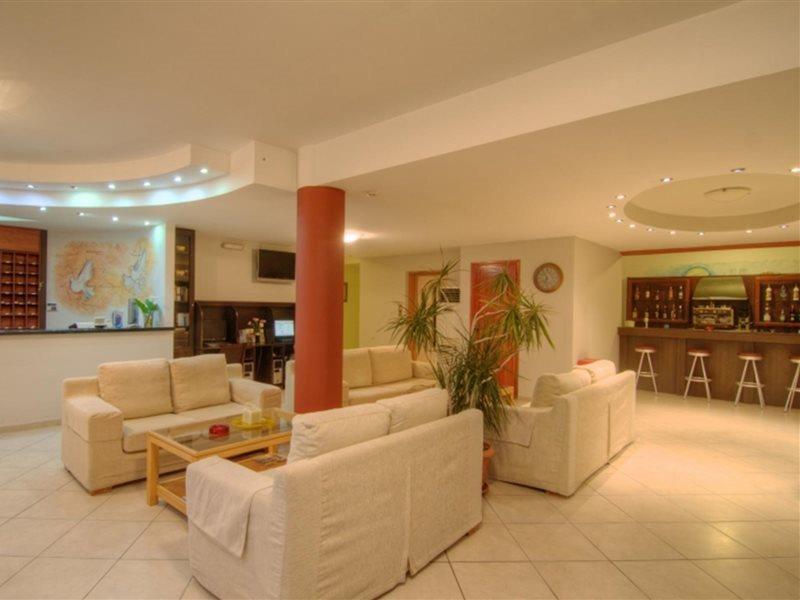 Krini Beach Hotel Sfáka Zewnętrze zdjęcie